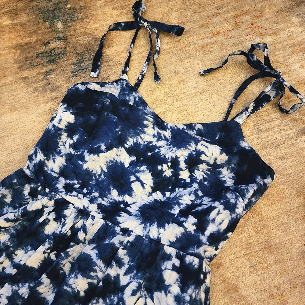 GAP Tie Dyed V-Neck Cami Tiered Midi Dress